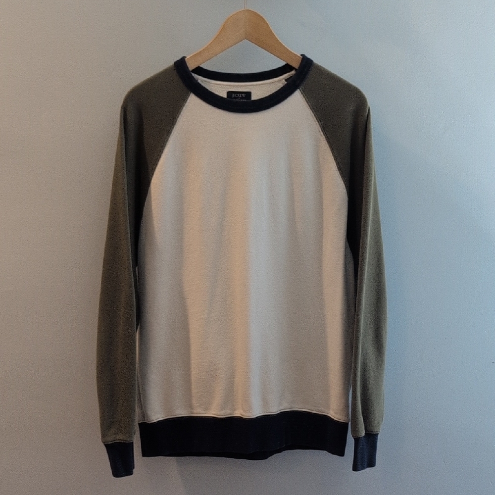 J. Crew Men's Large Authentic Fleece Long Sleeve Pullover Sweatshirt Style#AE074